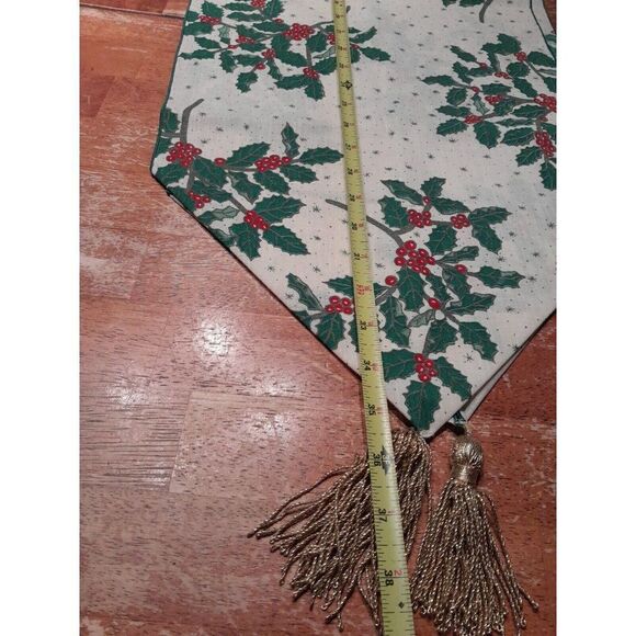 Vintage Christmas Linens Lot Table Runner Napkin Placemat 24 Pieces - Picture 12 of 13